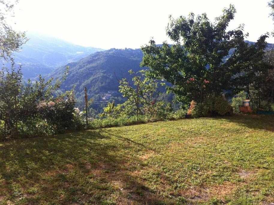 Ospitaci Appartamenti Di Campagna Le Rancole Valtopina Exteriör bild